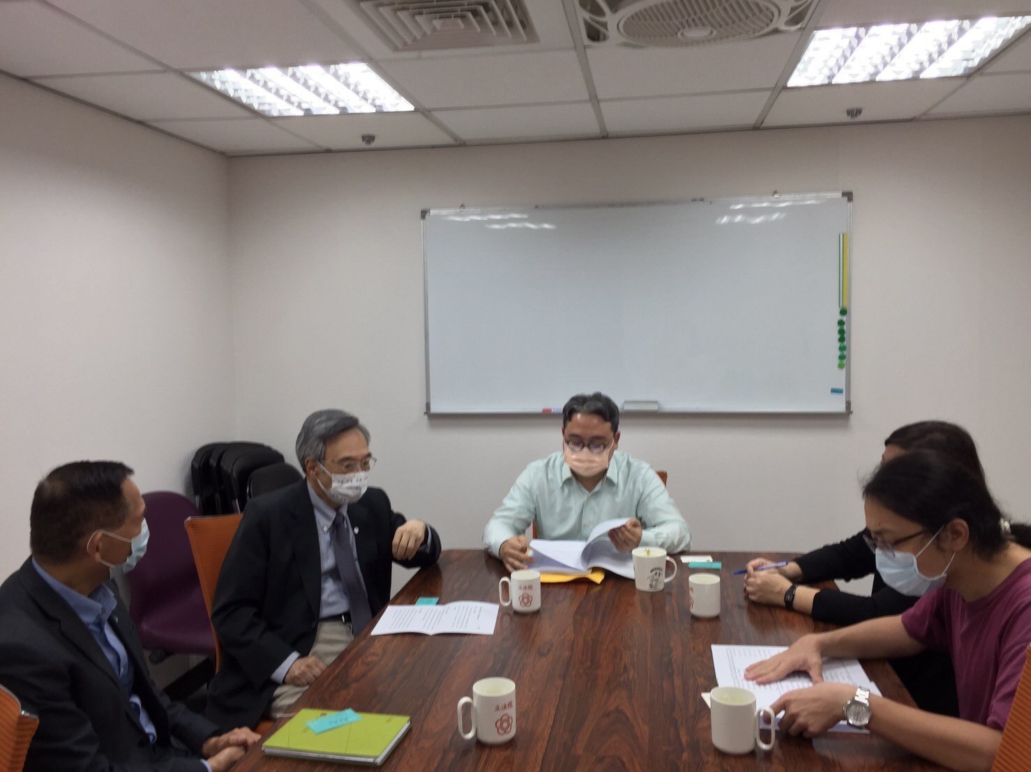 本會拜會立法委員說明仲裁法修正草案<br>CAA visits and explains to Legislator the Draft Amendment to Taiwan’s Arbitration Law